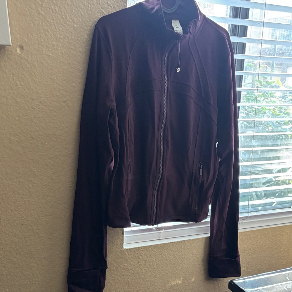 Lululemon Athletica Women's Deep Purple Jacket